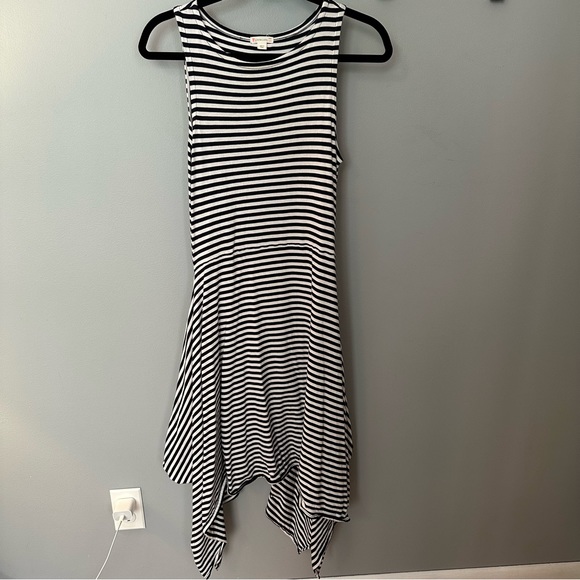 Crewcuts Striped Handkerchief Navy and White Striped Dress — Size 16 - Picture 1 of 6